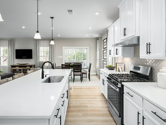 Greenwood Plan, Bacova Village 55 Plus, Glen Allen, VA 23059 | Zillow