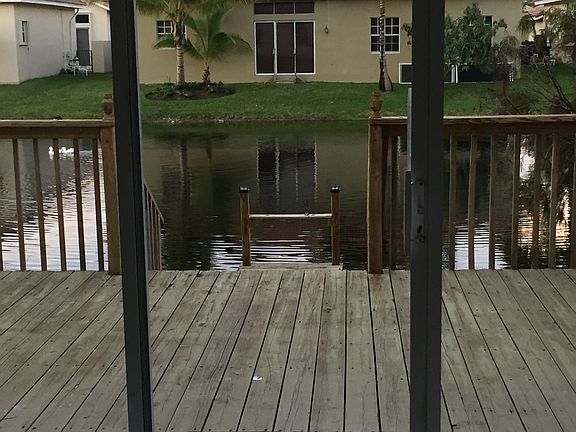 5th image of 16385 Nw 12 Street