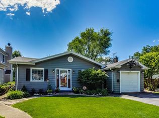 944 N Ridge Ave, Arlington Heights, IL 60004