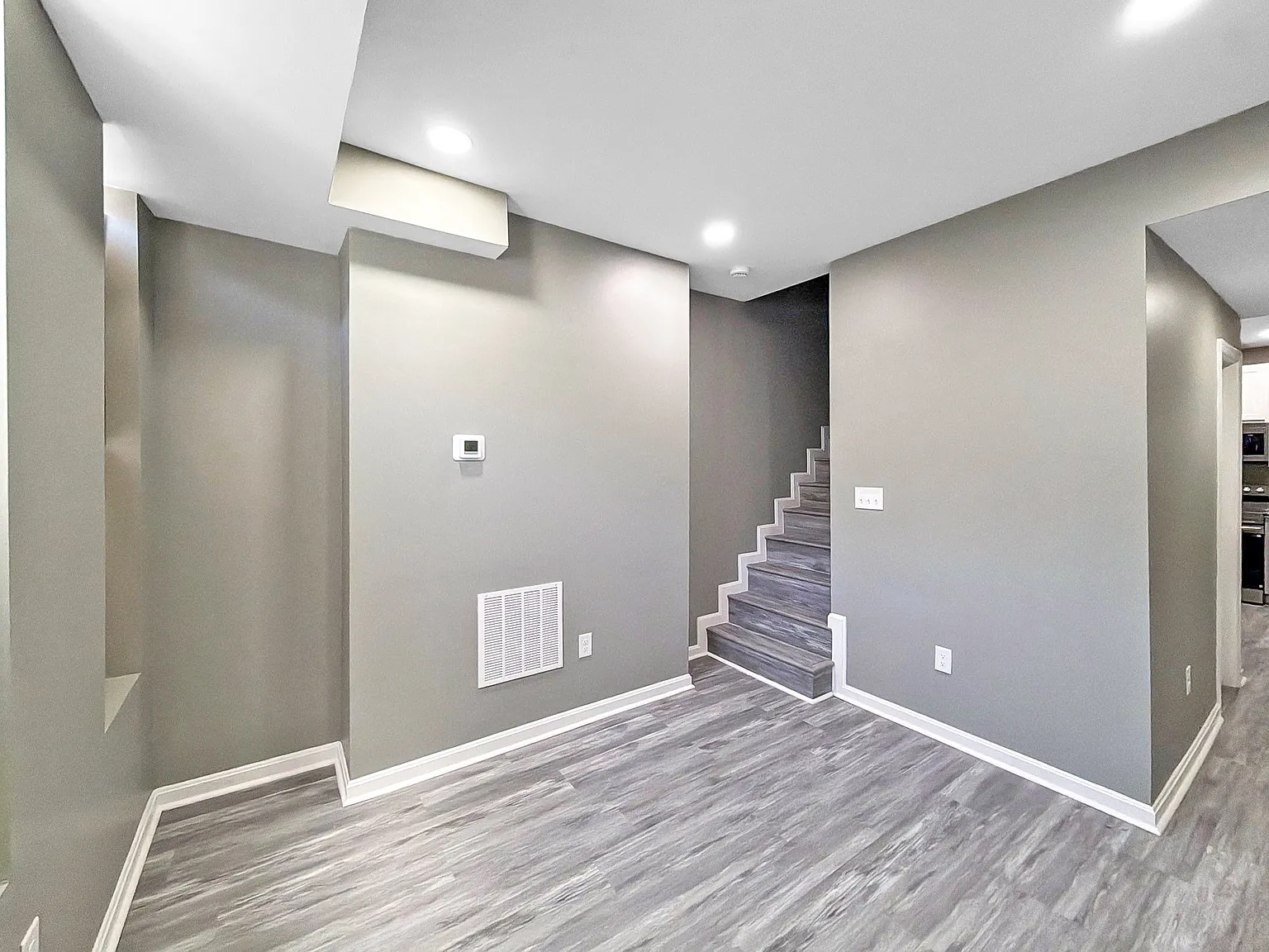 Beautifully Renovated 3BR/2BA Townhome | Central A/C | Move-In Ready! — Photo 4
