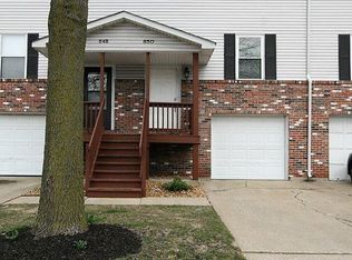 850 Boca Raton Dr, Saint Peters, MO 63376