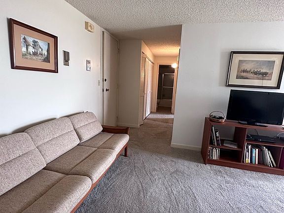 3rd image of 7039 San Pedro Ave #209