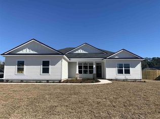 73 Brooks Dr, Crawfordville, FL 32327