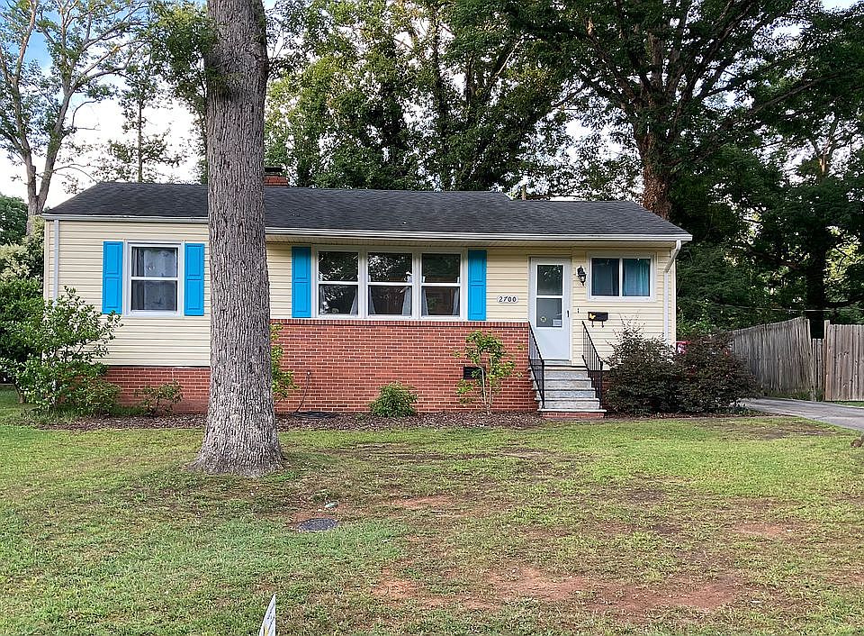 1st image of 2700 Evergreen Dr