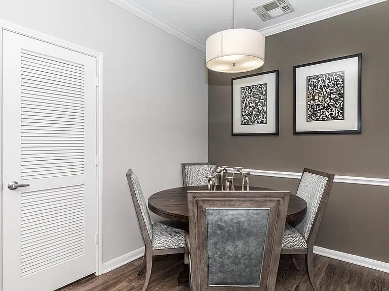 Estate Villas at Krum Apartments — Photo 22
