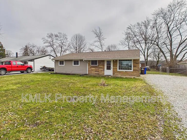 3434 Lawndale Dr — Photo 1