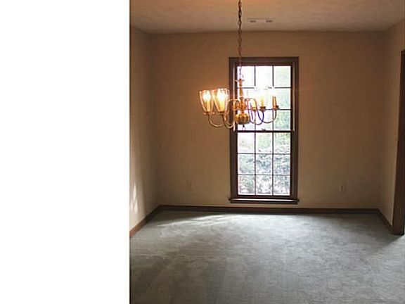 Formal Dining