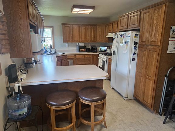 5th image of 303 14th St S