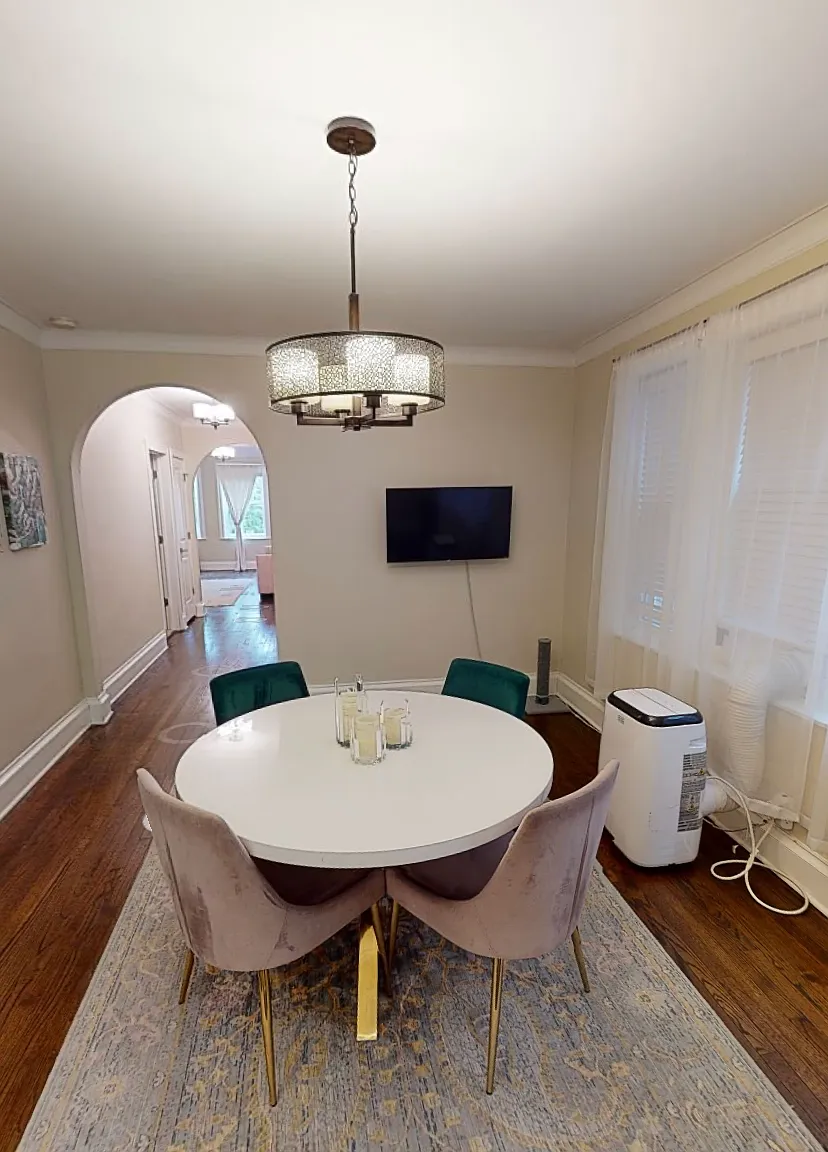 3 bed, 1700 sqft, $2,595 — Photo 4