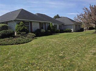 4621 Willow Ln, Nazareth, PA 18064
