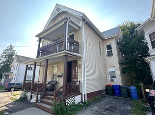 141 Crown St, Meriden, CT 06450