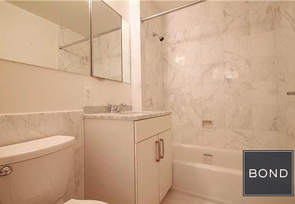 5th image of 138 E Broadway Fl 3