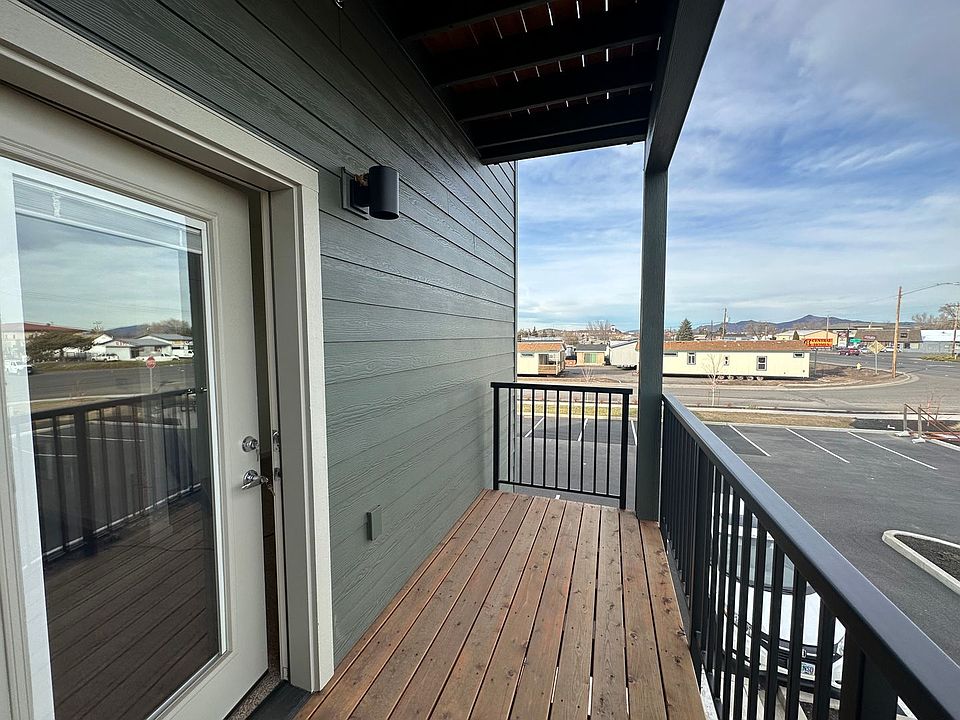 33 Kingwood Loft Building 2 Apartment Rentals Redmond, OR Zillow