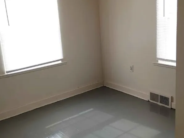 2503 Thayer St, Saginaw, MI 48601