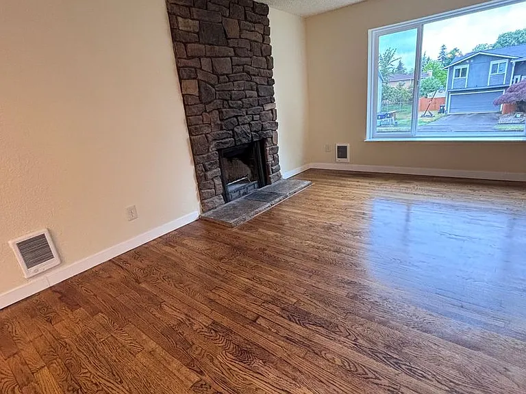 3510 55th Ave NE — Photo 27
