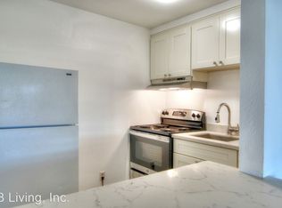 616 Canyon Rd #303, Redwood City, CA 94062