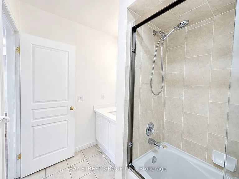 35 Diamond Ct — Photo 10