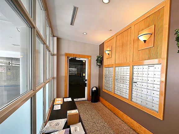 2nd image of 30 Chelsea St APT 508