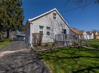 19509 Sunset Dr, Warrensville Heights, OH