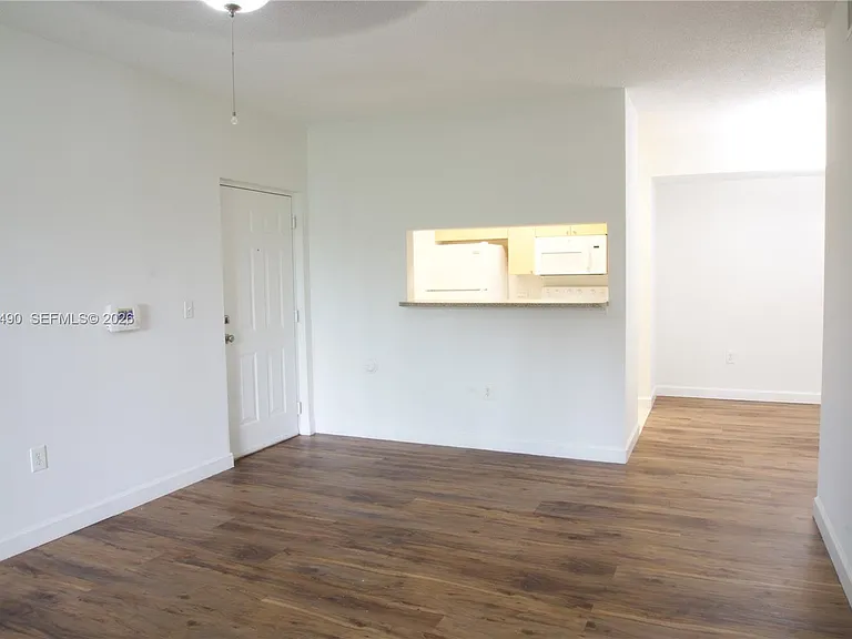 2440 E Preserve Way #102 — Photo 7