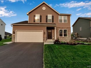 6397 Ward Rd, Sanborn, NY 14132