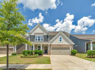 2009 Burton Point Ct, Waxhaw, NC 28173