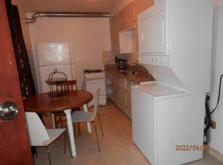 2226 7th St APT E, Berkeley, CA 94710