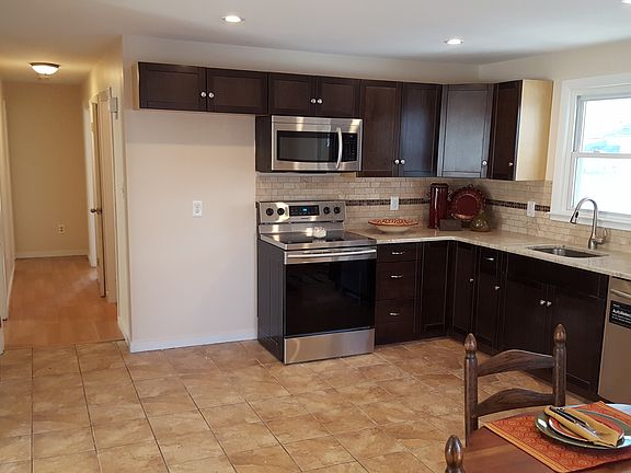 Kitchen / dining
