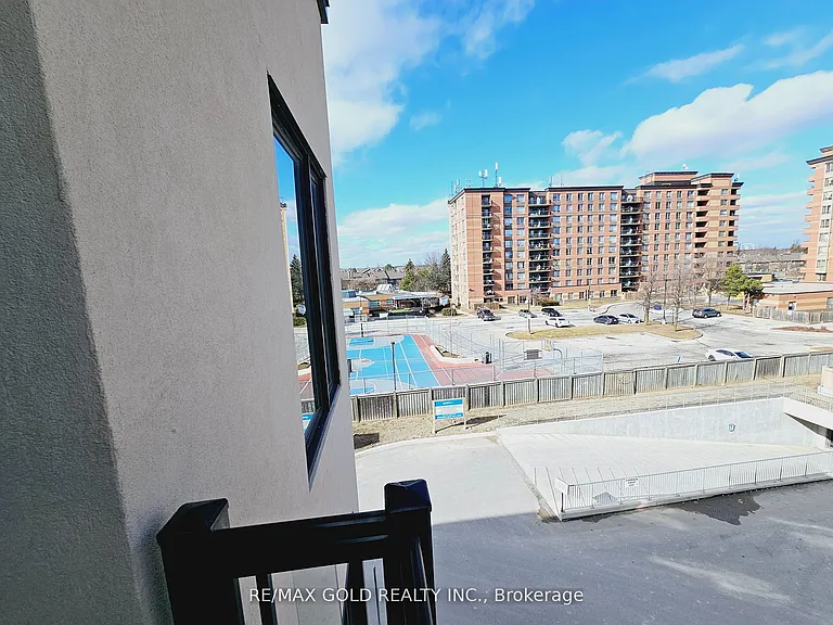 3401 Ridgeway Dr #411 — Photo 17