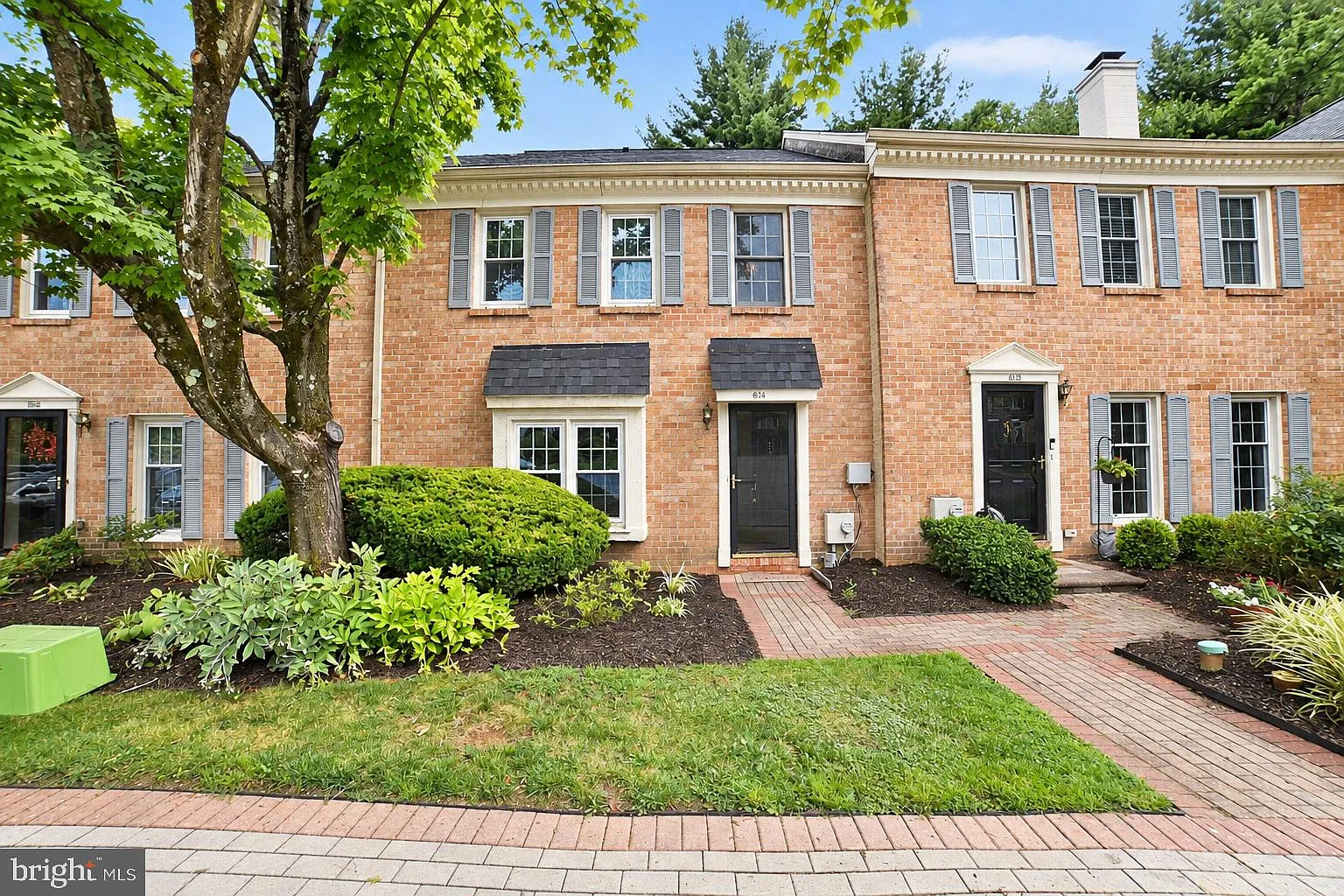 3 bed, 2.5 bath, 1452 sqft, $2,745 — Photo 1