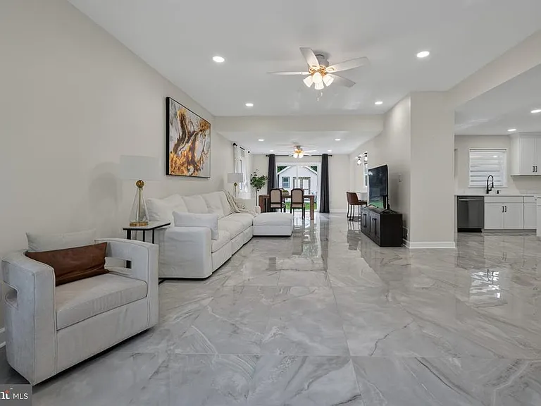 6206 Hillview Ave — Photo 26