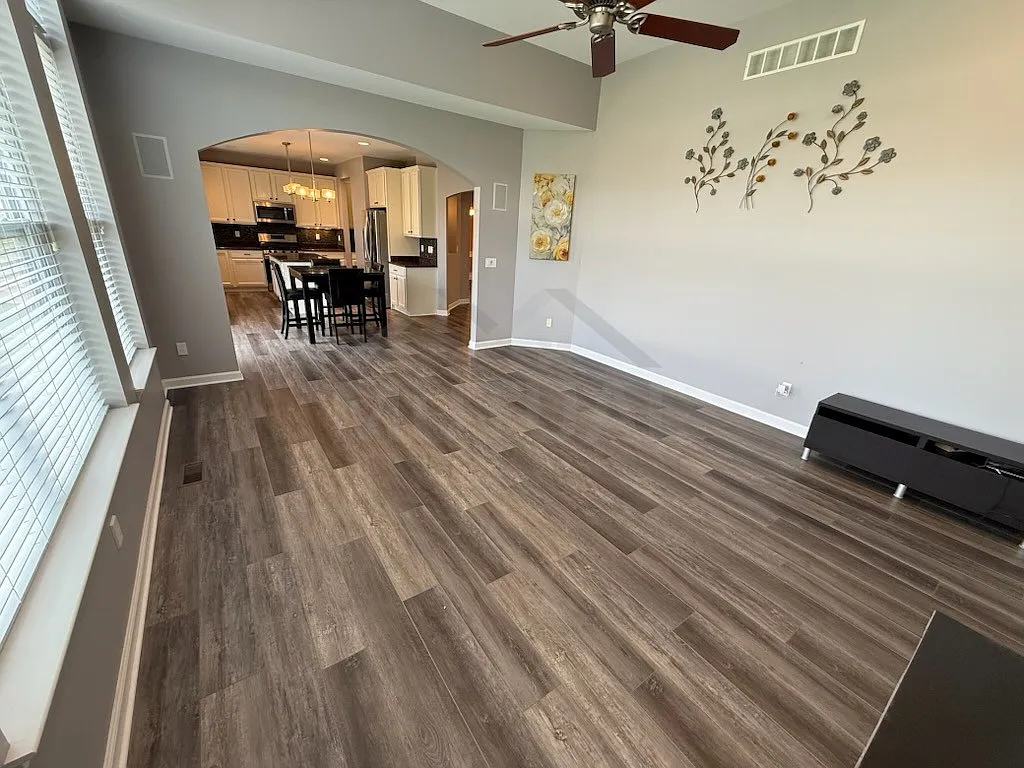 4 bed, 3.5 bath, 2932 sqft, $3,595 — Photo 2