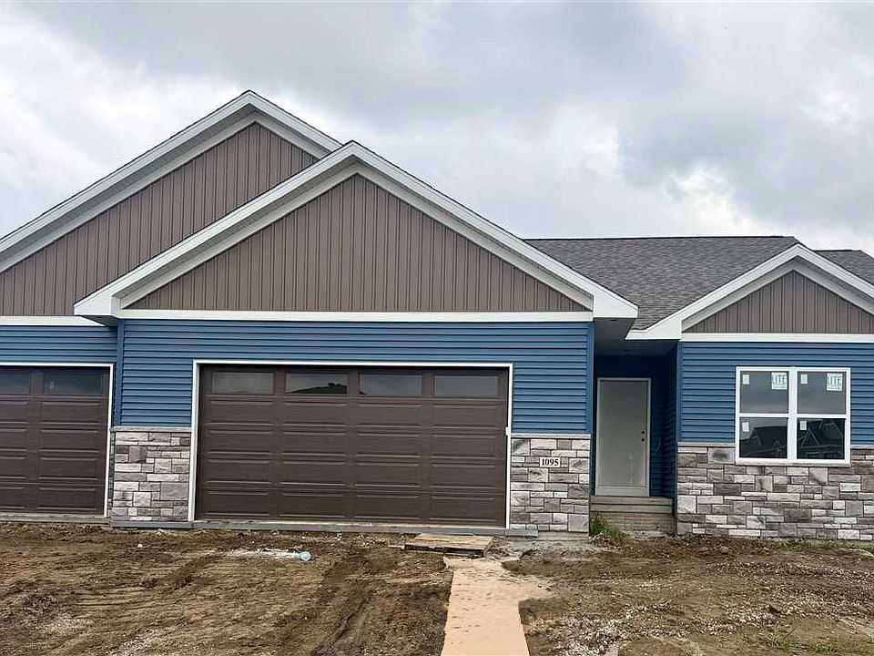 1st image of 1095 Berkshire Ln