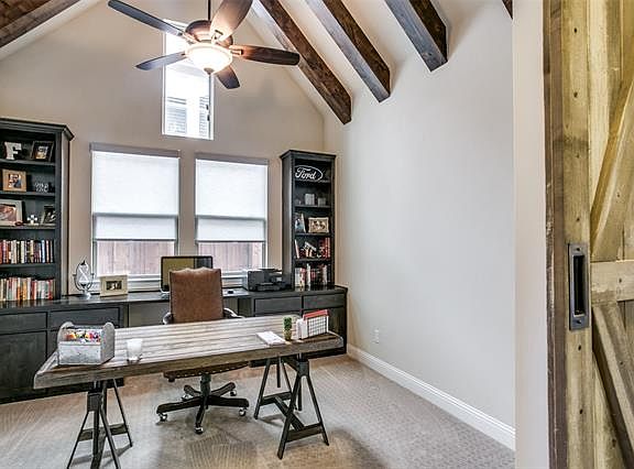 3rd image of 2821 Piersall Dr