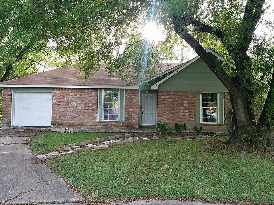 1st image of 11922 Wessex Dr