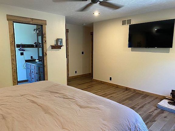 5th image of 2889 Blue Oats Dr