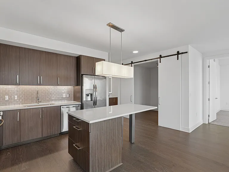 Luminary_INT_Feature_1BedA15_Kitchen4_Jan2026