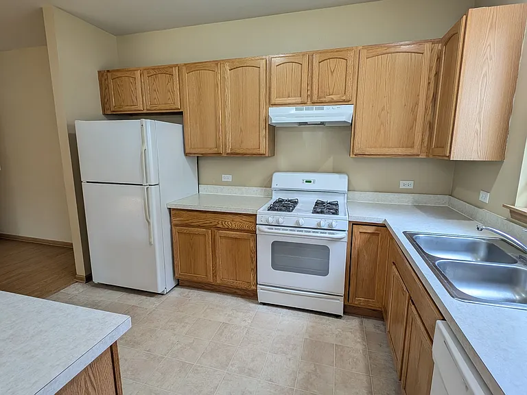 1464 Cambria Dr #6 — Photo 5
