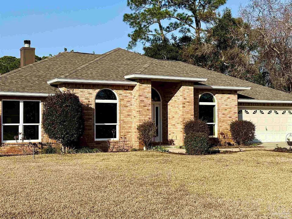 1st image of 422 Williamsburg Dr