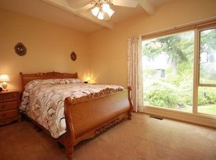 1219 E Racine St, Bellingham, WA 98229