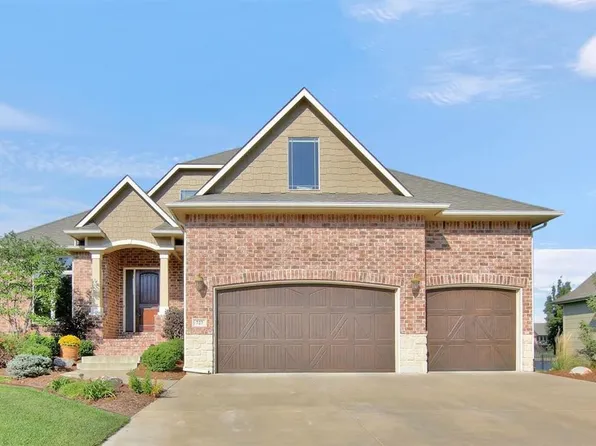 727 N Deerfield Cir, Andover, KS 67002