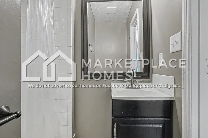 956 Windwood Ct — Photo 11