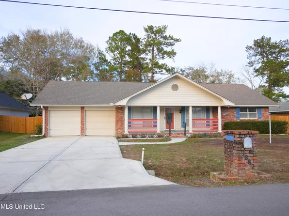 7882 Hilo Way, Diamondhead, MS 39525