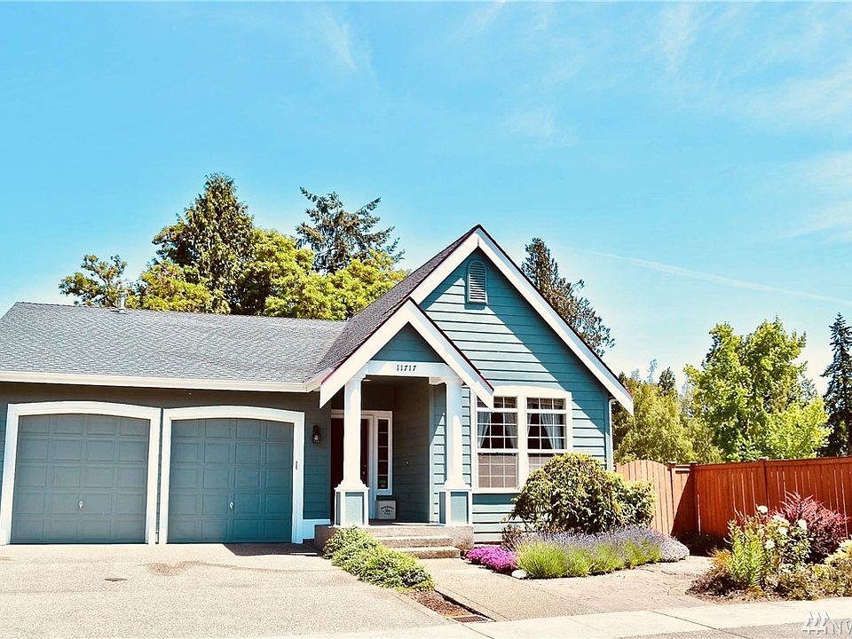 1st image of 11717 10th Ave E