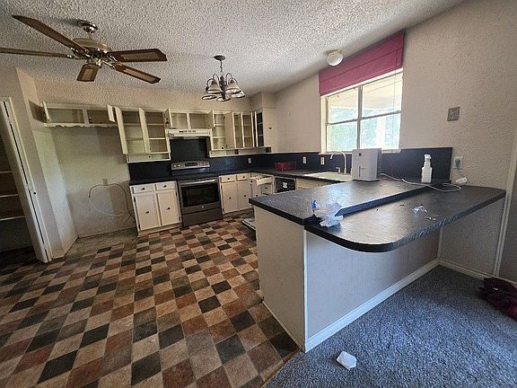 5th image of 719 Ridgeway Rd