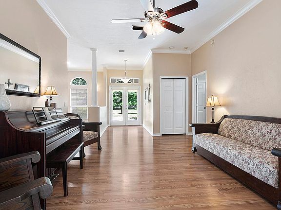 5th image of 7847 NW 50th St