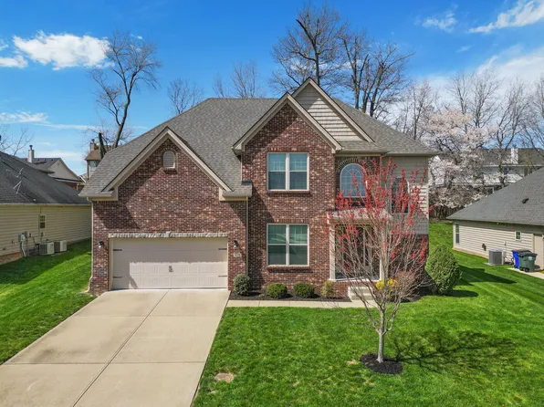 1076 Crestfield Ln, Lexington, KY 40515