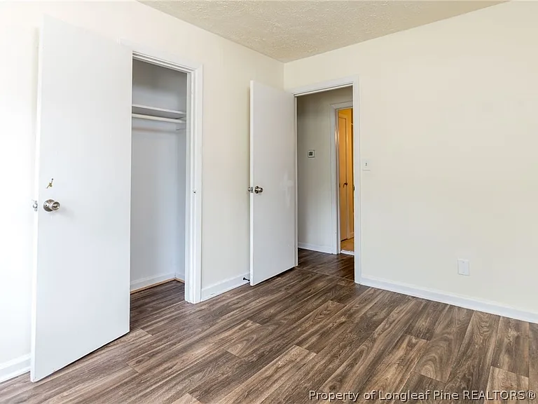 205 S 7th St — Photo 16