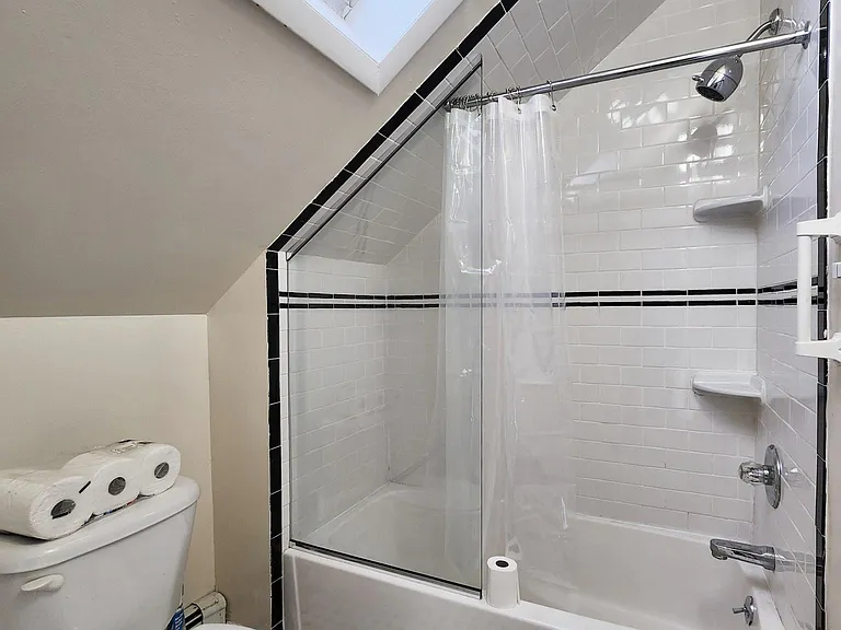 337 Hamilton Ave #A — Photo 8
