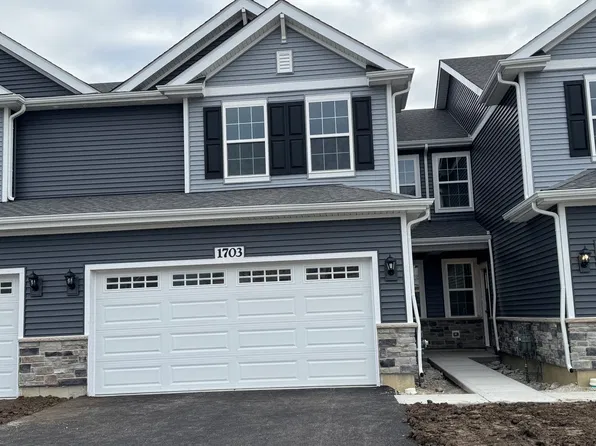 1703 Baler Ave, Aurora, IL
